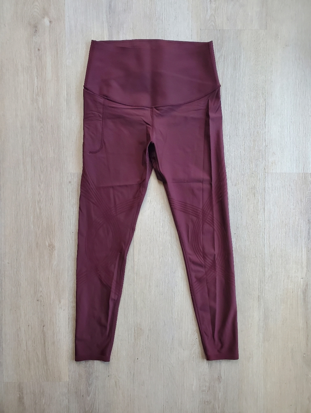 Fanka Body Sculpt Leggings with Subtle Geometric Detail Brown